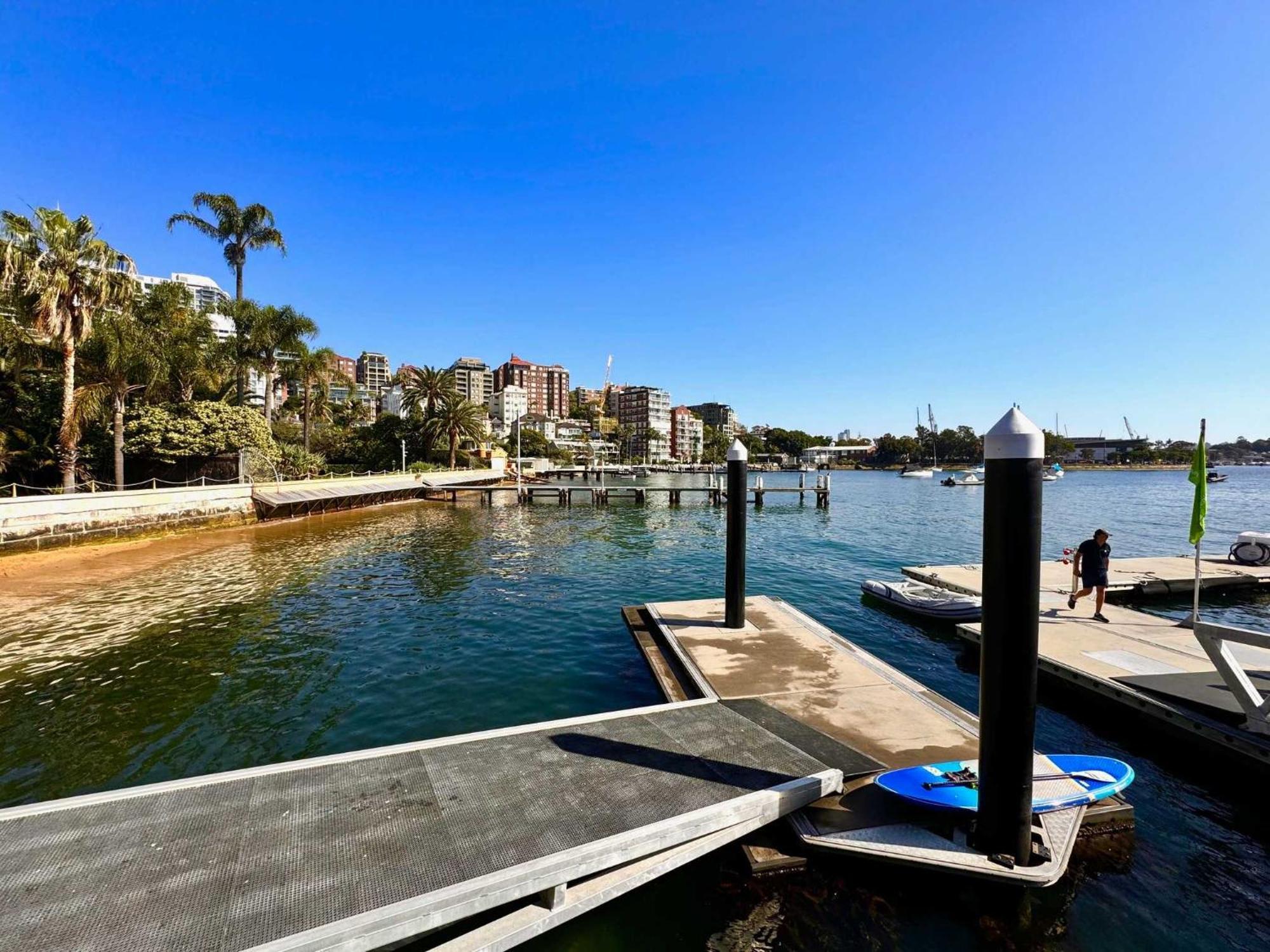 Studio Apt With Parking Balcony & Water Views Sydney Kültér fotó